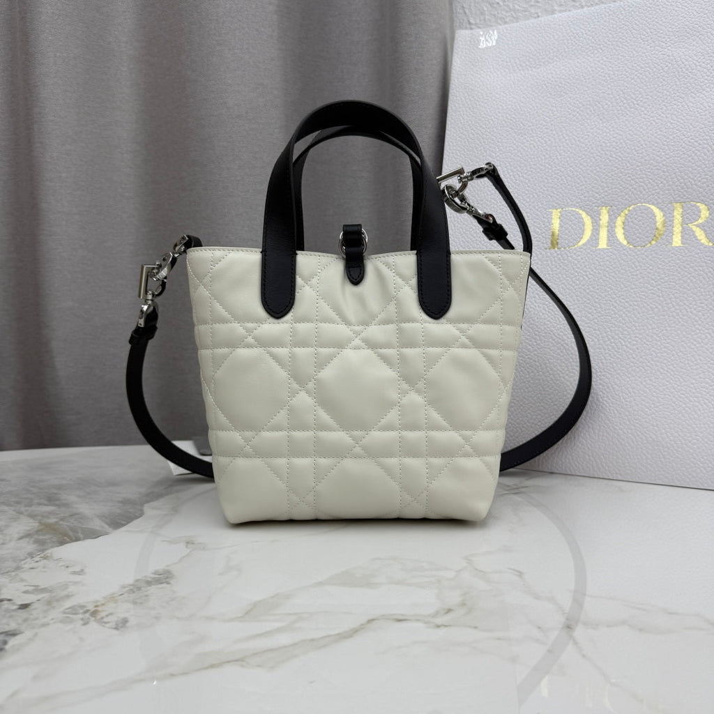 Dior M2835 Small Dior Toujours Vertical Tote Bag White with Black Macrocannage Calfskin