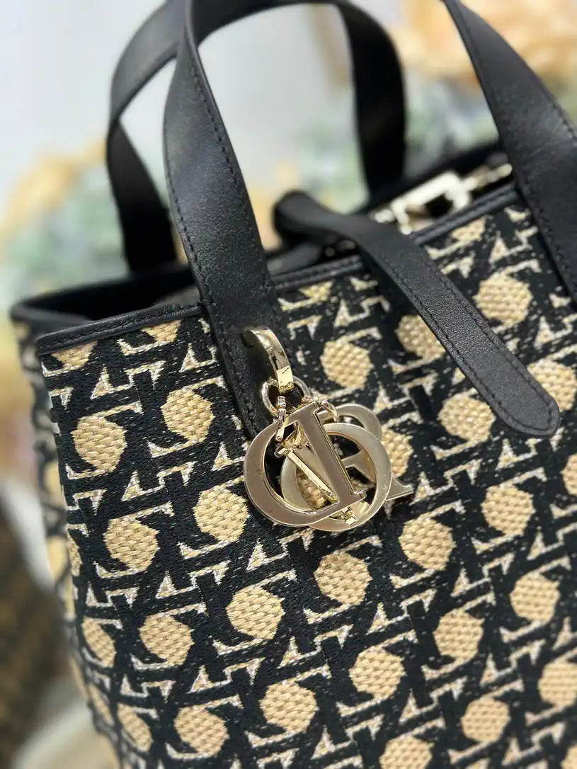 Dior M2835 Small Dior Toujours Vertical Tote Bag Black tweed embroidered diamonds