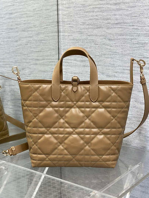 Dior M2836 Medium Dior Toujours Vertical Tote Bag Sand Macrocannage Calfskin - Default Title - View 4