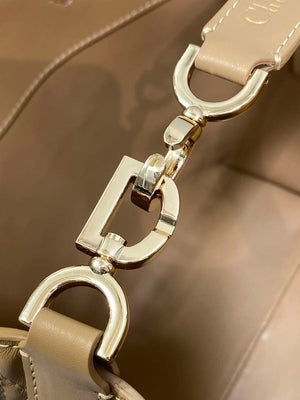 Dior M2836 Medium Dior Toujours Vertical Tote Bag Sand Macrocannage Calfskin - Default Title - View 5