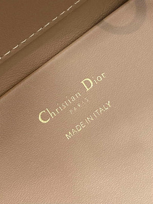 Dior M2836 Medium Dior Toujours Vertical Tote Bag Sand Macrocannage Calfskin - Default Title - View 9