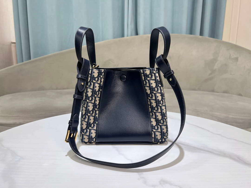 Dior M2840 Blue Dior Oblique Jacquard and Smooth Calfskin
