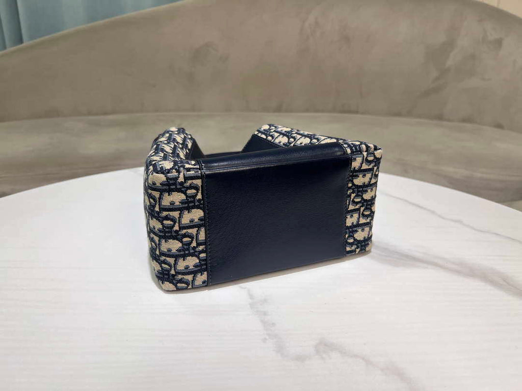 Dior M2840 Blue Dior Oblique Jacquard and Smooth Calfskin