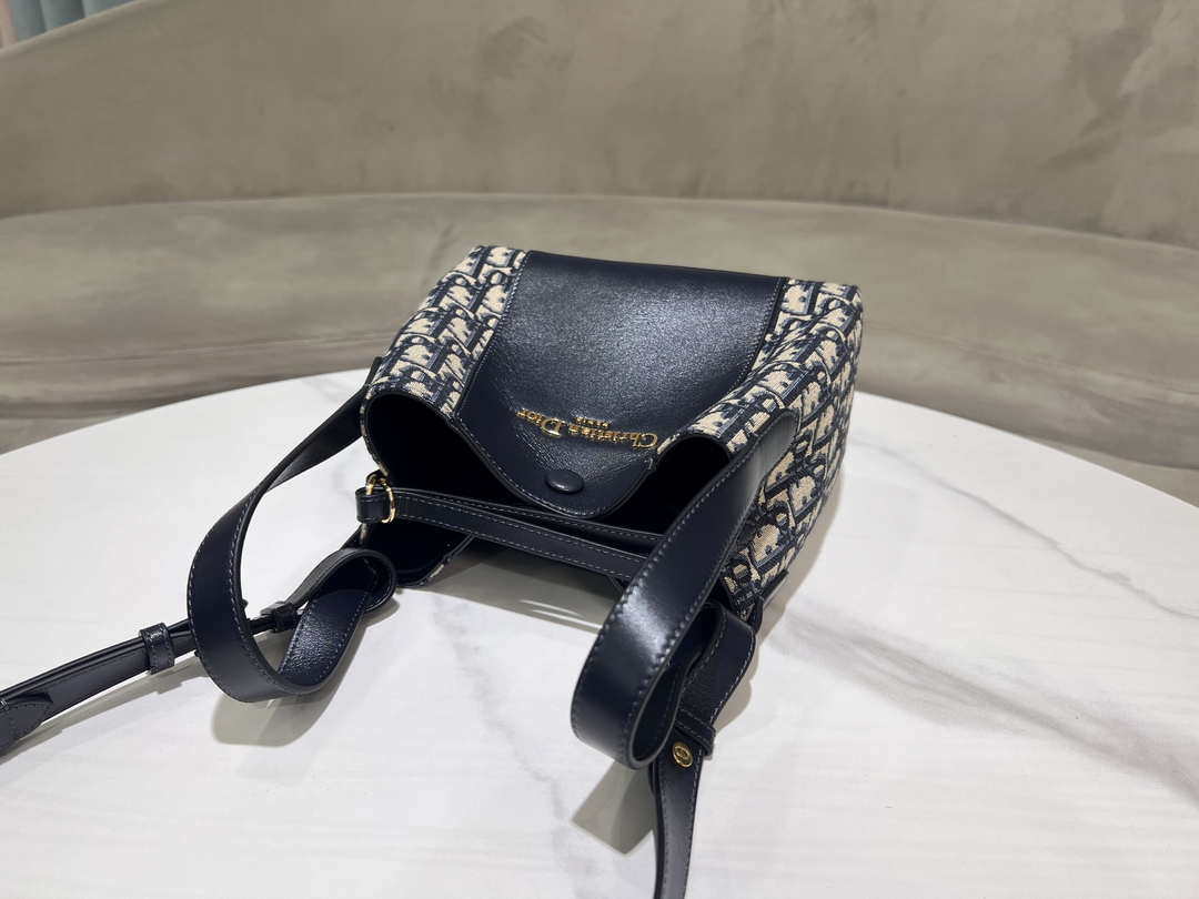 Dior M2840 Blue Dior Oblique Jacquard and Smooth Calfskin