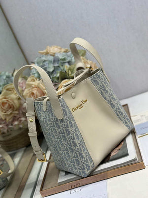 Dior  M2840 Small Signature Bucket Bag Blue Dior Oblique Chambray with Raffia Effect and Light Biscuit Smooth Calfskin - Default Title - View 4