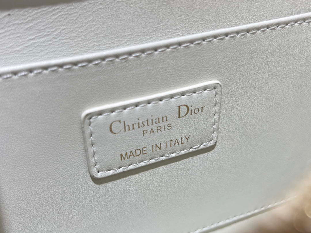 Dior M4402 Medium Dior Ange Bag White Macrocannage Calfskin