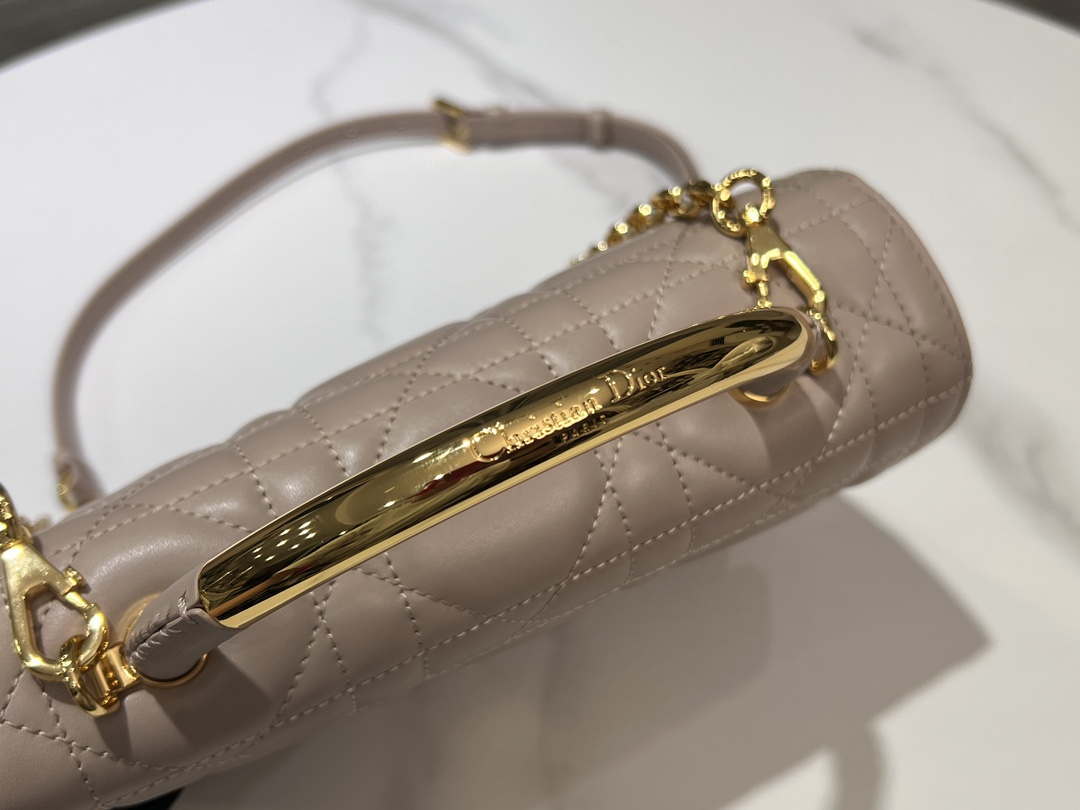 Dior M4402 Medium Dior Ange Bag Pink Macrocannage Calfskin