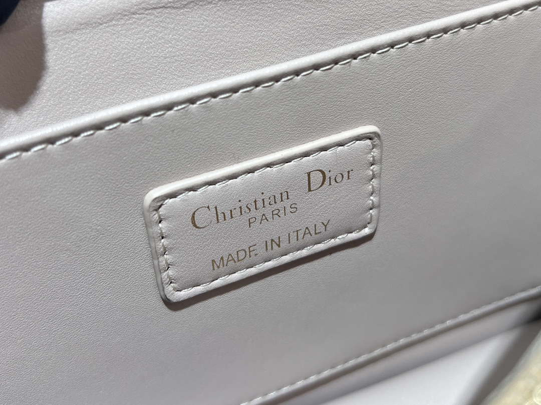Dior M4402 Medium Dior Ange Bag Pink Macrocannage Calfskin