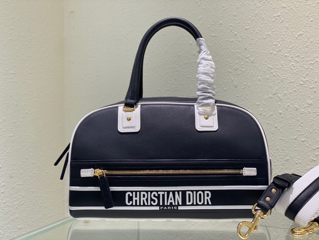 Dior M6202 Medium Dior Vibe Zip Bowling Bag Black Smooth Calfskin