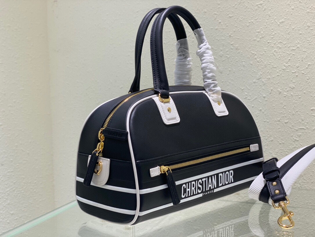 Dior M6202 Medium Dior Vibe Zip Bowling Bag Black Smooth Calfskin
