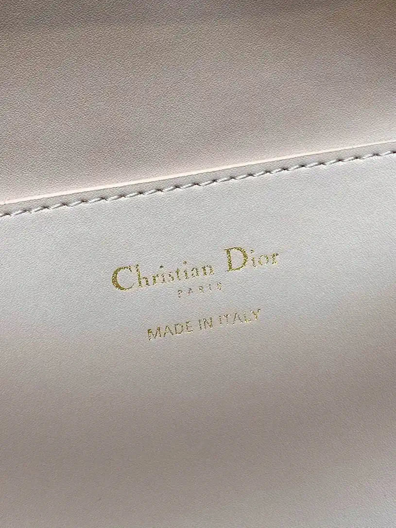 Dior M6322 Large D-Dream Bag Pink Macrocannage Lambskin
