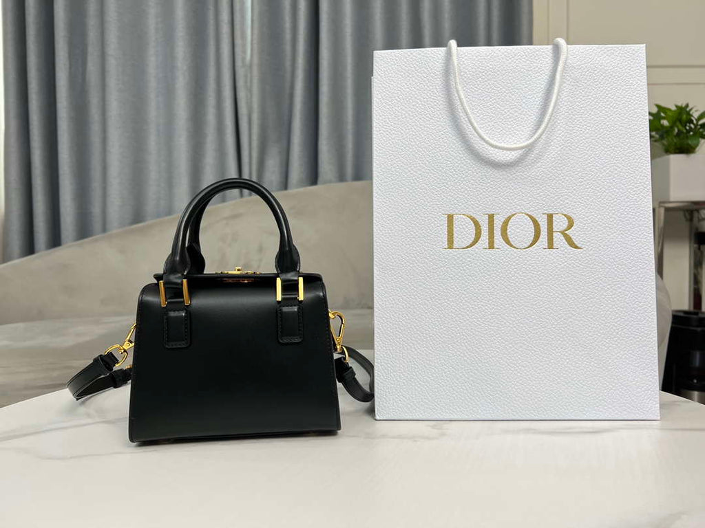 Dior M8671UBEQ_M900 Small boston bag black box calfskin
