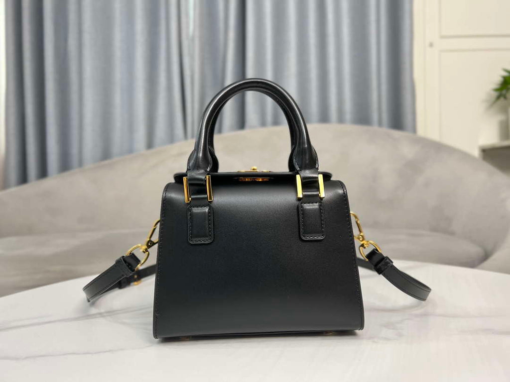 Dior M8671UBEQ_M900 Small boston bag black box calfskin