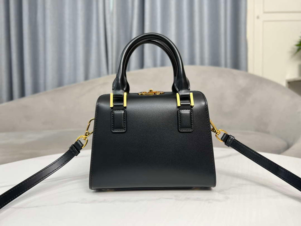 Dior M8671UBEQ_M900 Small boston bag black box calfskin