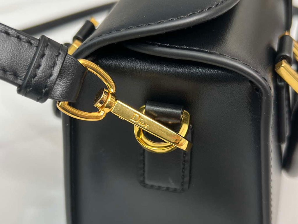 Dior M8671UBEQ_M900 Small boston bag black box calfskin