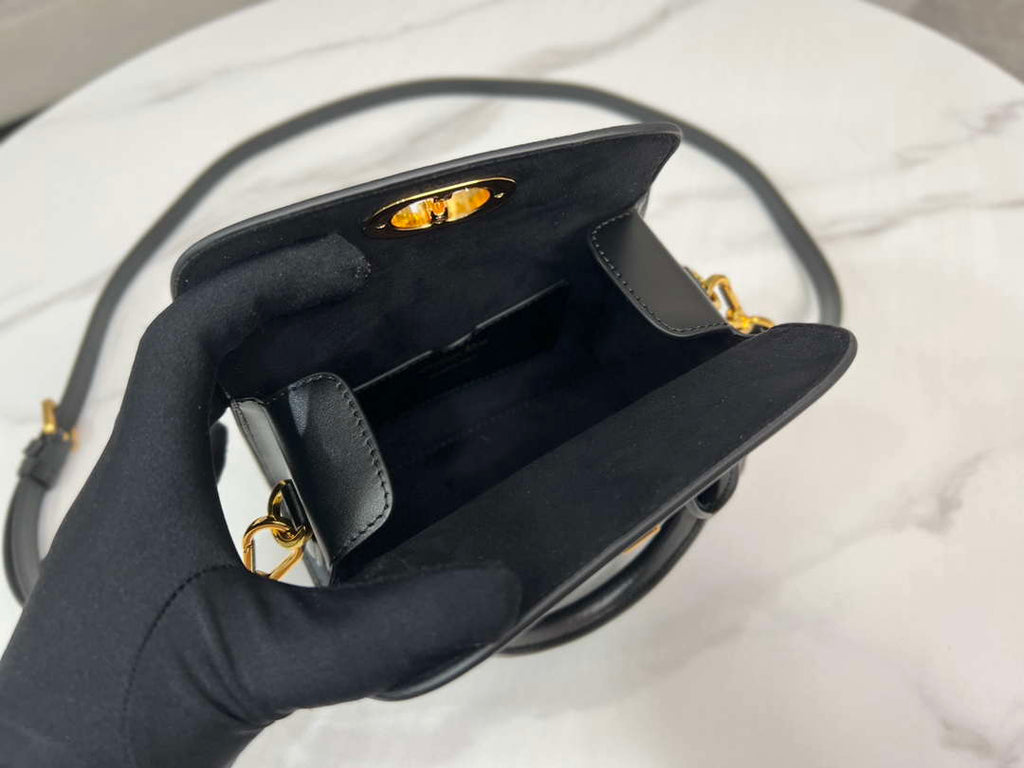 Dior M8671UBEQ_M900 Small boston bag black box calfskin