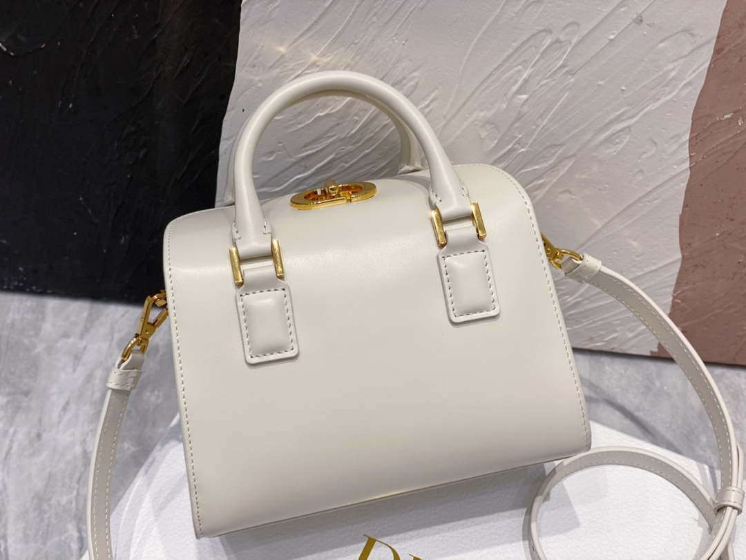 Dior M8671UBEQ_M900 Small Boston bag White box Calfskin