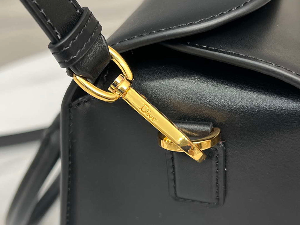 Dior M8675 Medium Boston bag Black box Calfskin