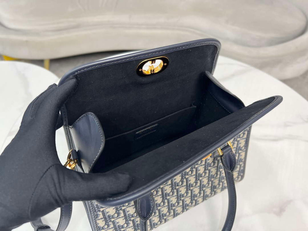 Dior M8675 Medium Boston bag Navy blue box Oblique Embroidery and Smooth Calfskin