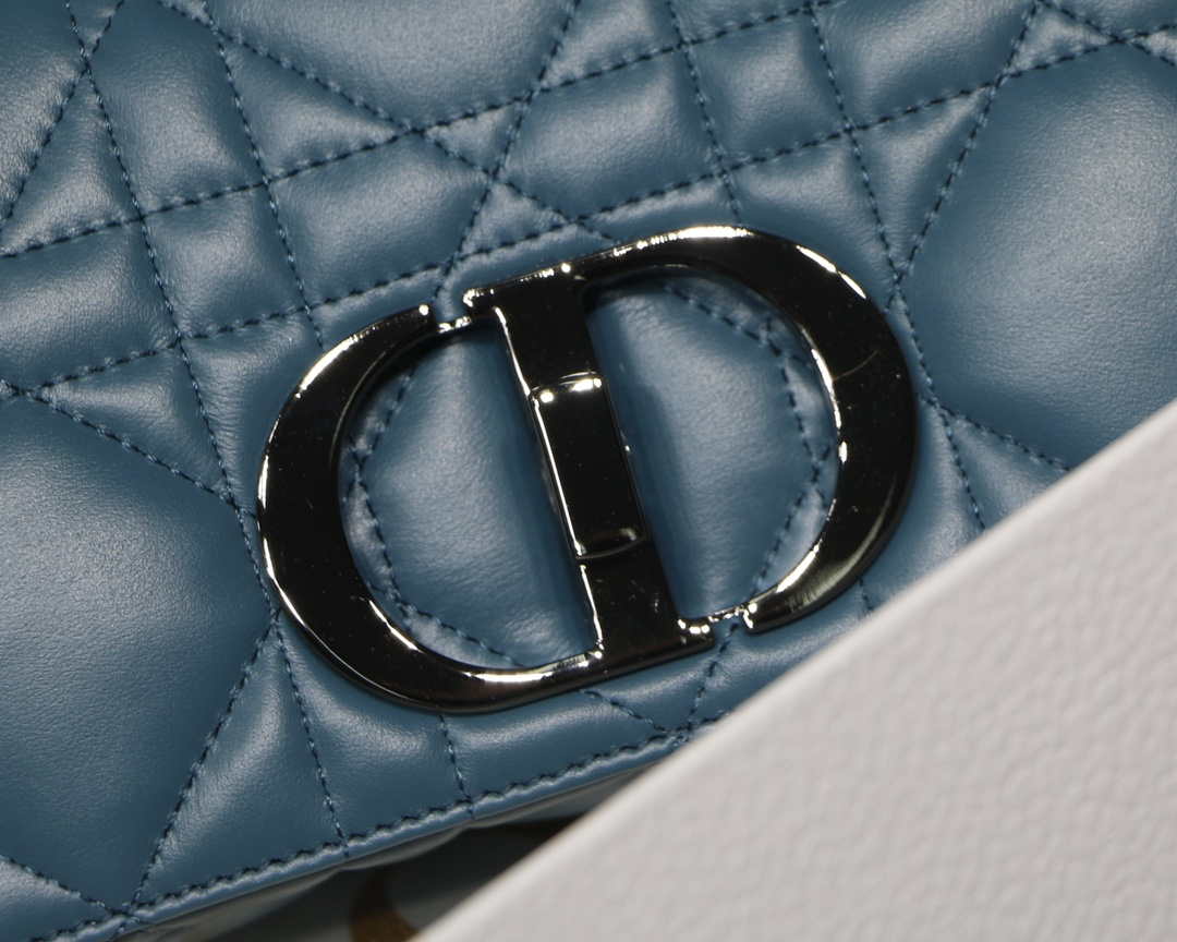 Dior M9241 Small Quilted Macrocannage Calfskin Lake Blue