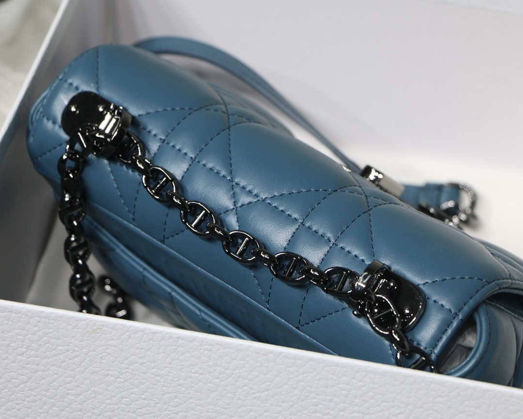 Dior M9241 Small Quilted Macrocannage Calfskin Lake Blue