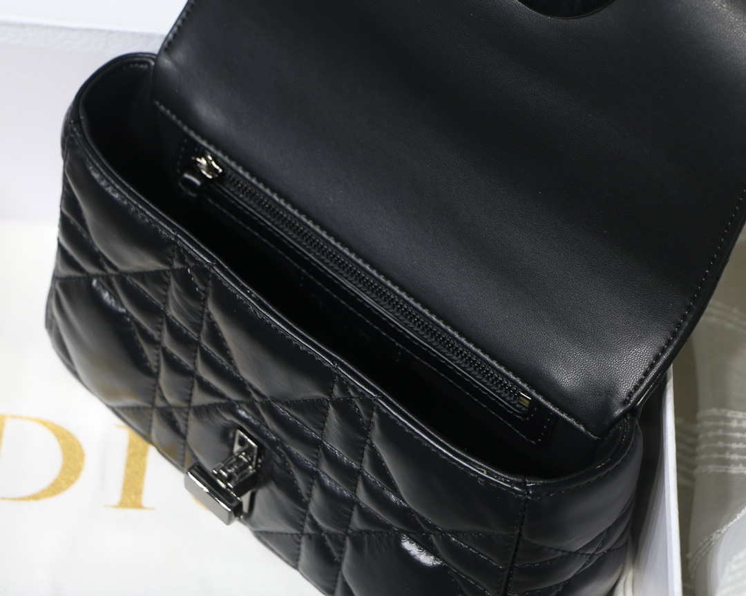 Dior M9241 Small Quilted Macrocannage Calfskin Black