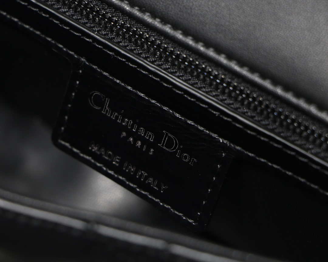 Dior M9241 Small Quilted Macrocannage Calfskin Black - Default Title - View 9