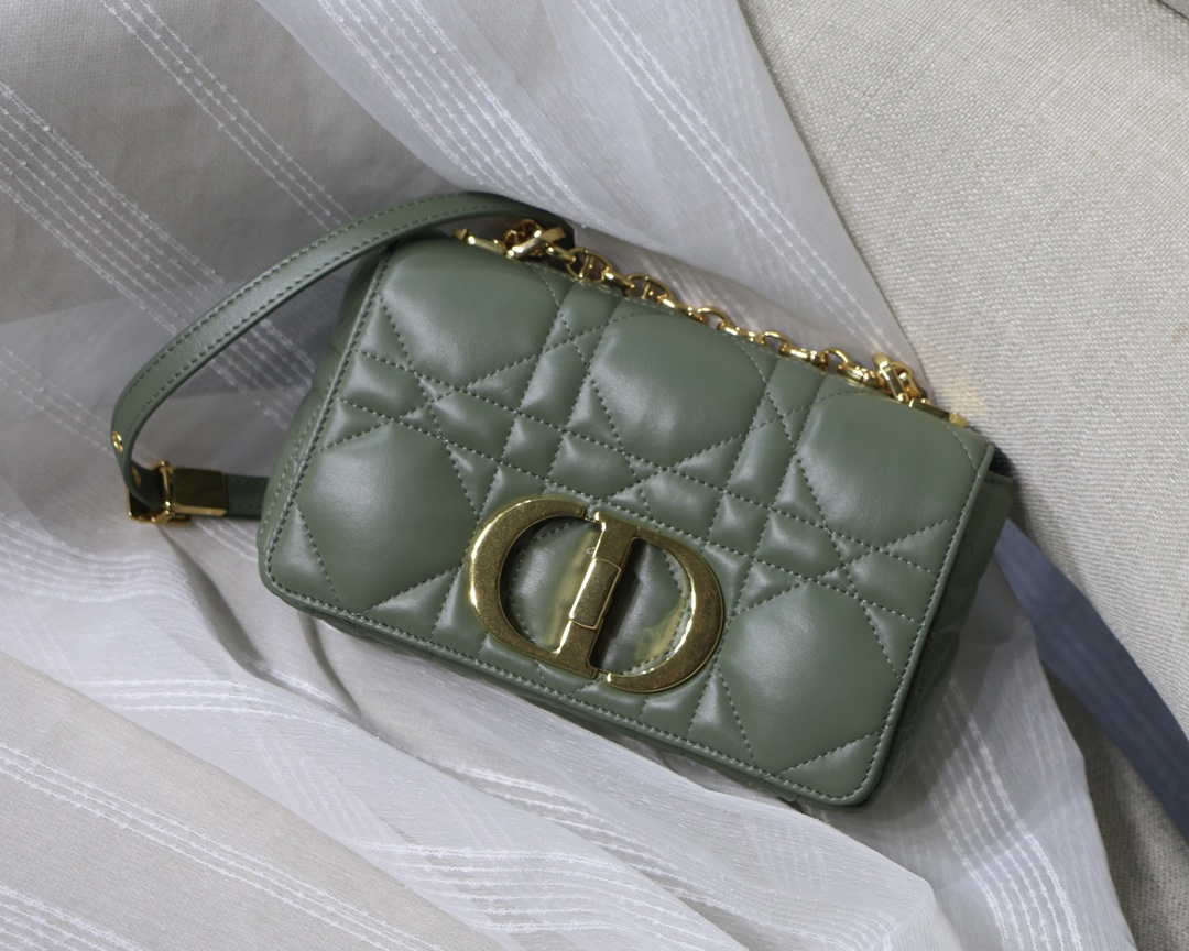 Dior M9241 Small Quilted Macrocannage Calfskin Green - Default Title - View 1
