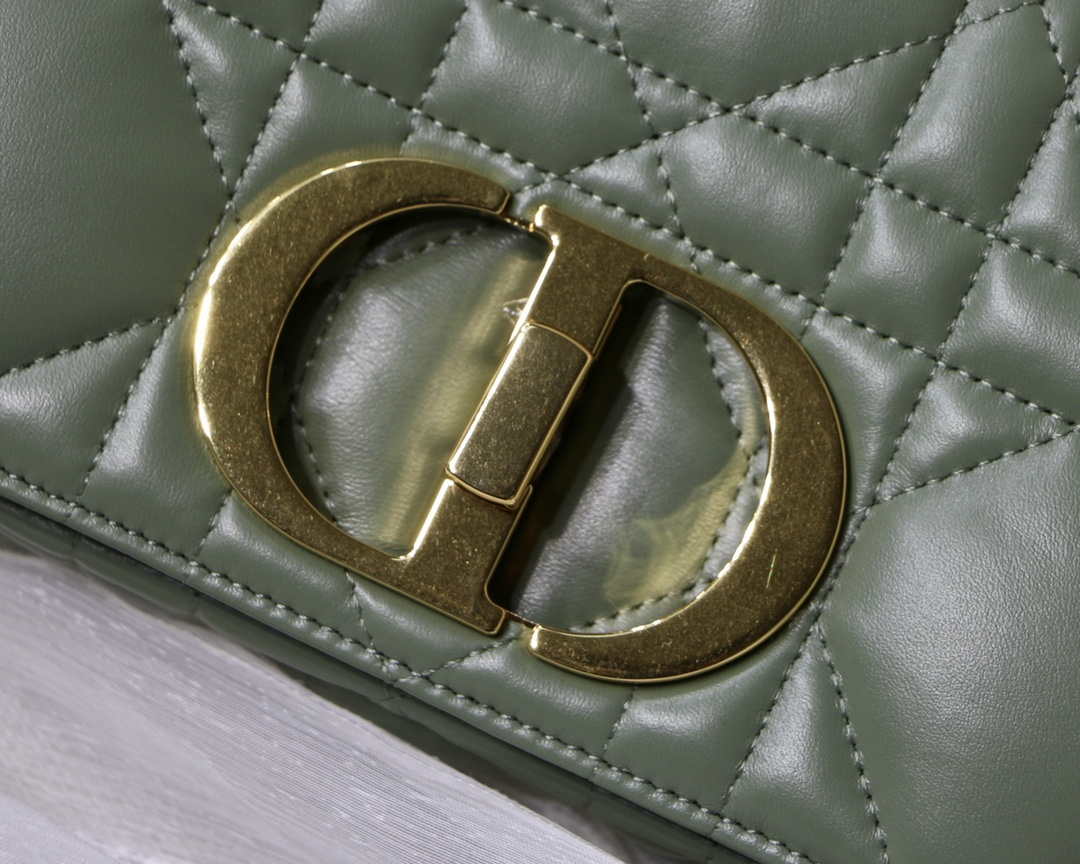 Dior M9241 Small Quilted Macrocannage Calfskin Green - Default Title - View 2