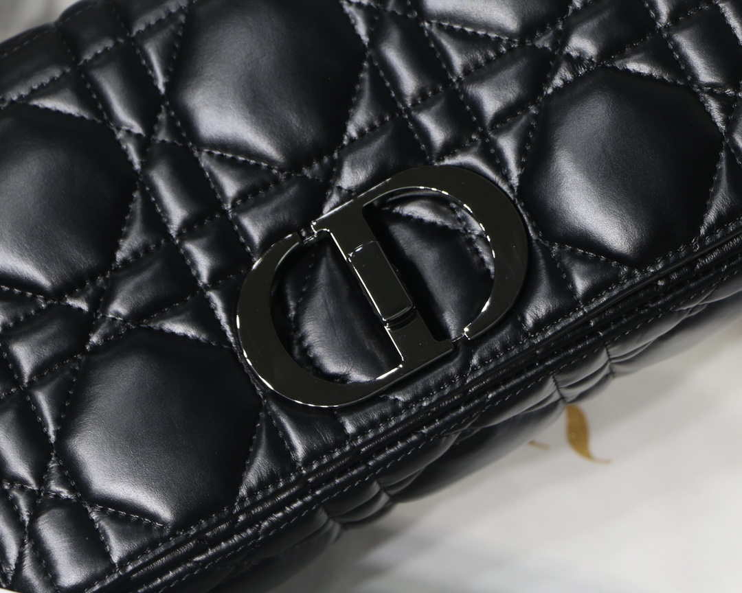 Dior M9242 Medium Quilted Macrocannage Calfskin Black - Default Title - View 3