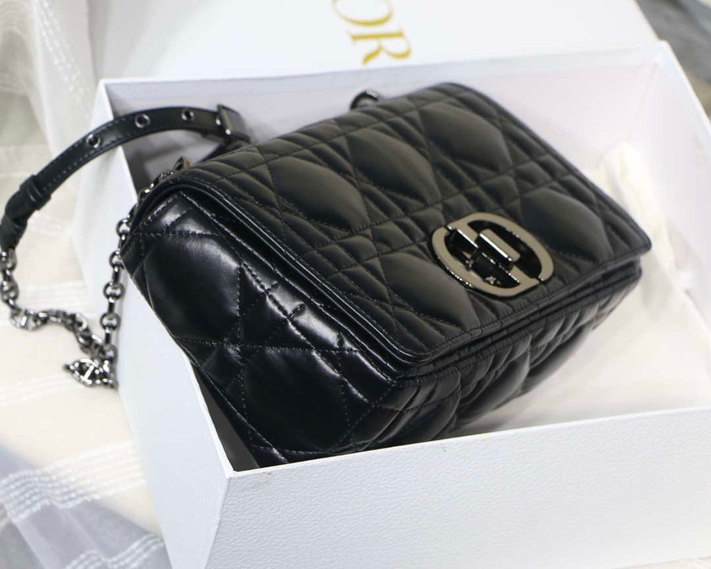 Dior M9242 Medium Quilted Macrocannage Calfskin Black