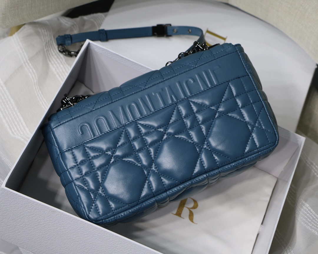 Dior M9242 Medium Quilted Macrocannage Calfskin Lake Blue - Default Title - View 4