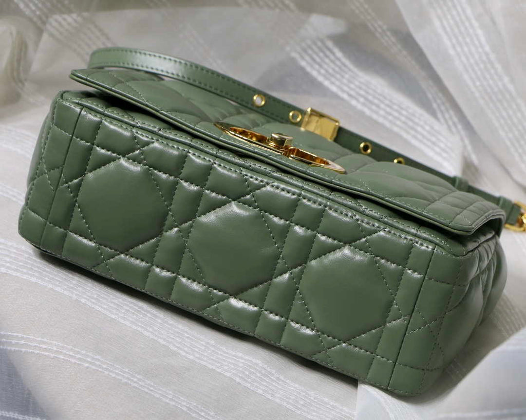 Dior M9242 Medium Quilted Macrocannage Calfskin Green