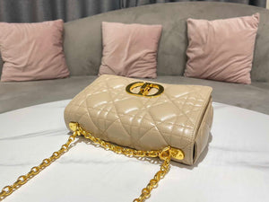 Dior M9242 Medium Quilted Macrocannage Calfskin Yellow - Default Title - View 3
