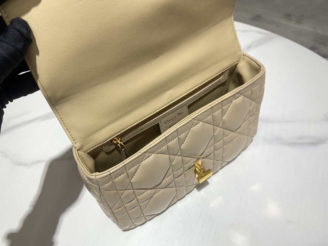 Dior M9242 Medium Quilted Macrocannage Calfskin Yellow - Default Title - View 8