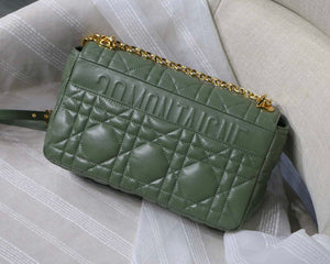 Dior M9243 Large Quilted Macrocannage Calfskin Green - Default Title - View 5