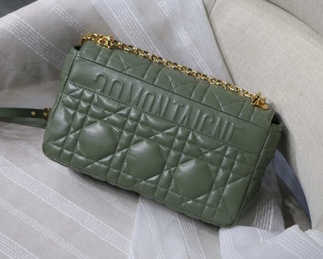 Dior M9243 Large Quilted Macrocannage Calfskin Green