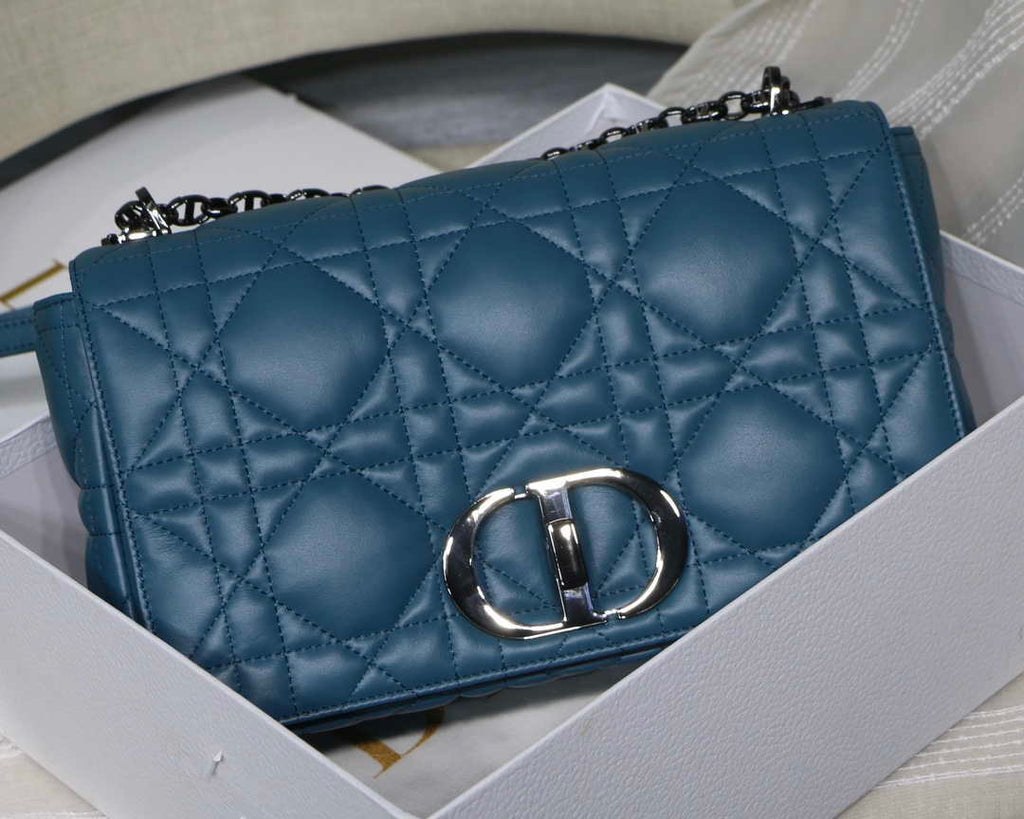Dior M9243 Large Quilted Macrocannage Calfskin Blue