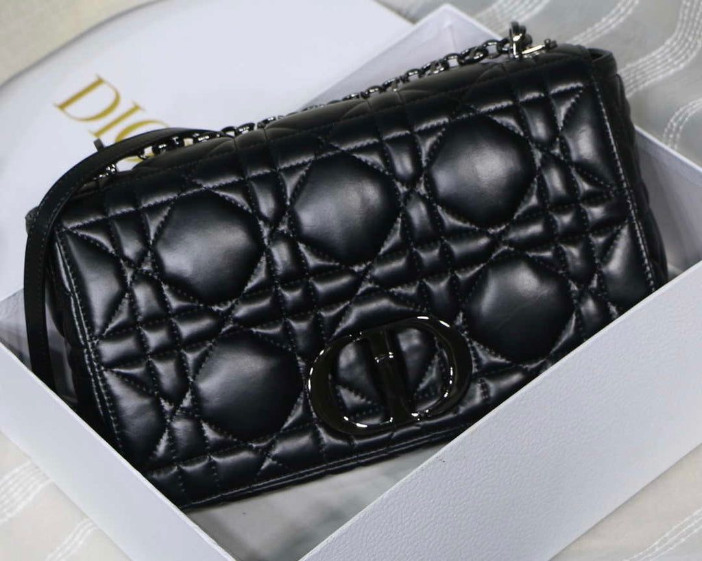 Dior M9243 Large Quilted Macrocannage Calfskin Black