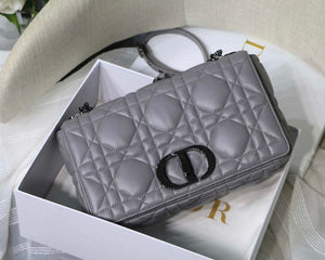 Dior M9243 Large Quilted Macrocannage Calfskin Gray - Default Title - View 1