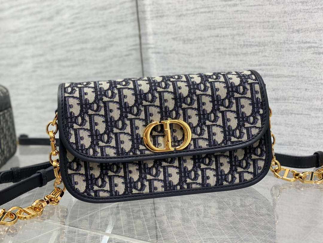 Dior M9260 30 Montaigne Avenue Bag Blue Dior Oblique Jacquard