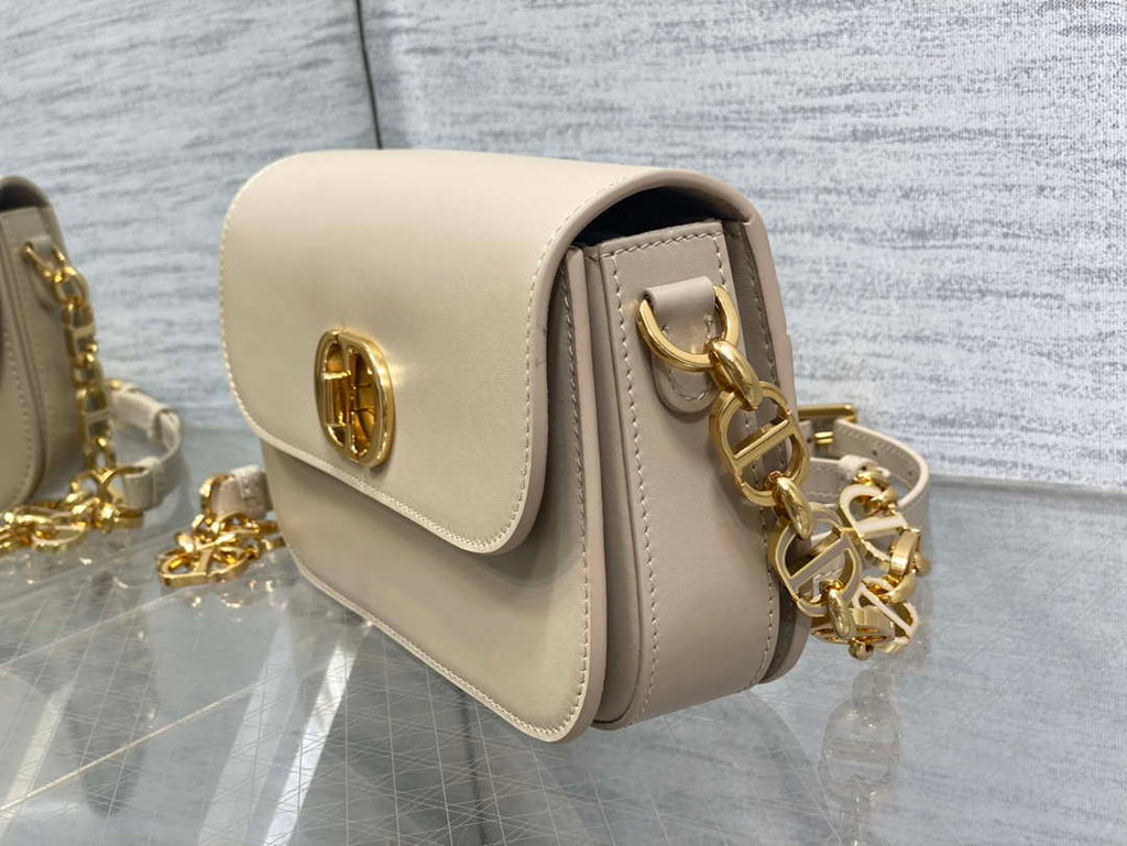 Dior M9260 30 Montaigne Avenue Bag Dusty Ivory Box Calfskin