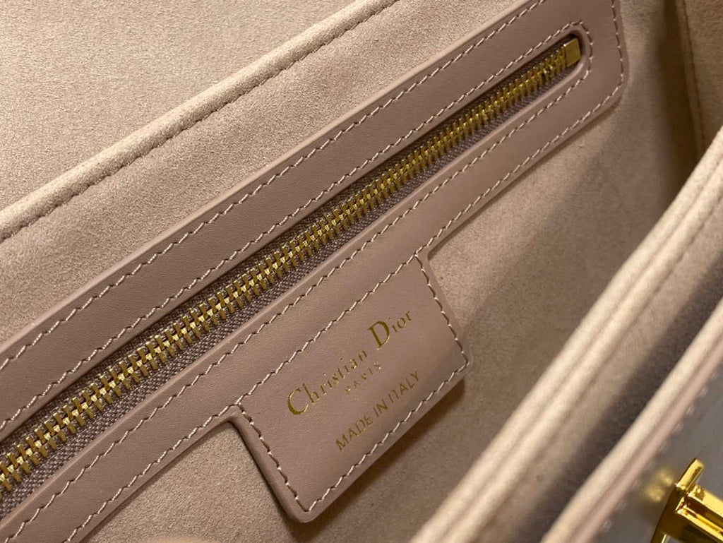 Dior M9260 30 Montaigne Avenue Bag Pink Box Calfskin