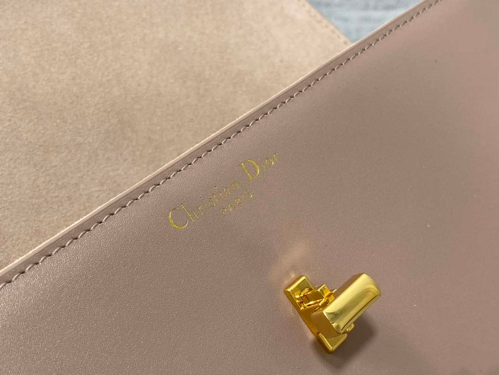Dior M9260 30 Montaigne Avenue Bag Pink Box Calfskin