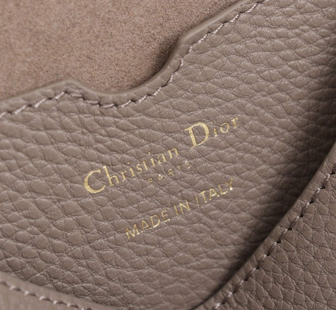 Dior M9319 Medium dior Bobby bag Warm Taupe Grained Calfskin