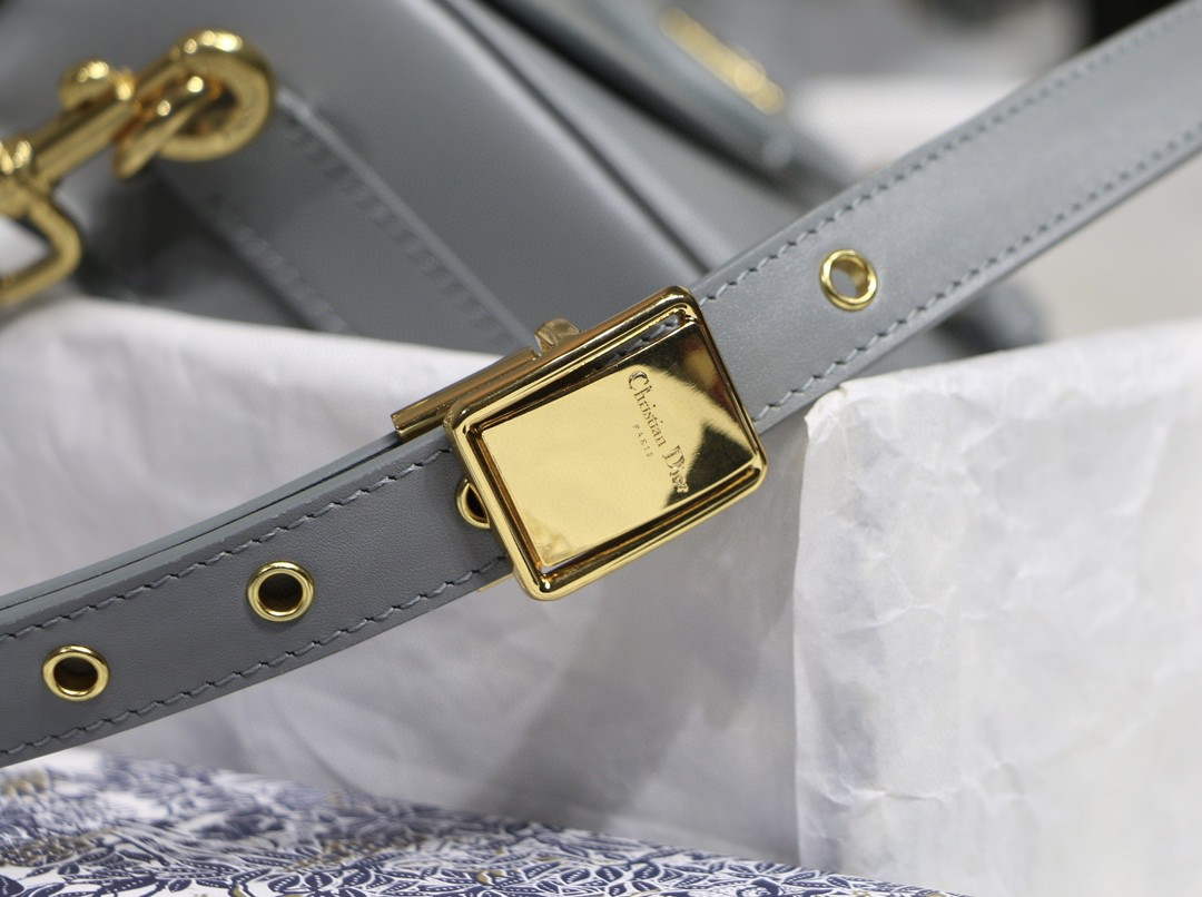 Dior M9319 Medium dior Bobby bag Grey box Calfskin - Default Title - View 5