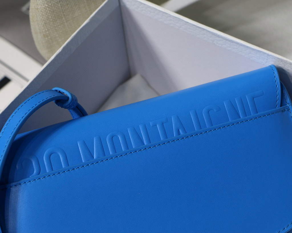 Dior M9327 dior Bobby bag East West Box Calfskin Blue