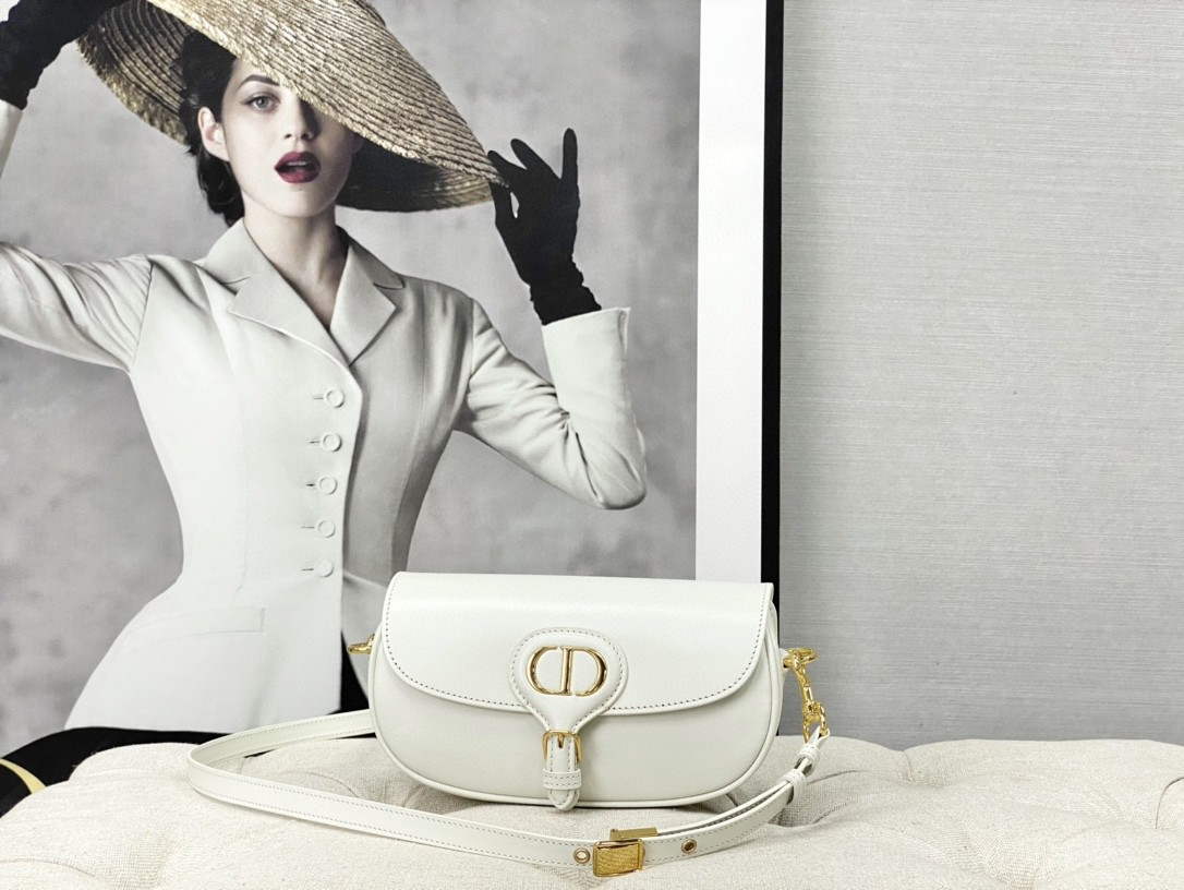 Dior M9327 dior Bobby bag East West White Box Calfskin - Default Title - View 1