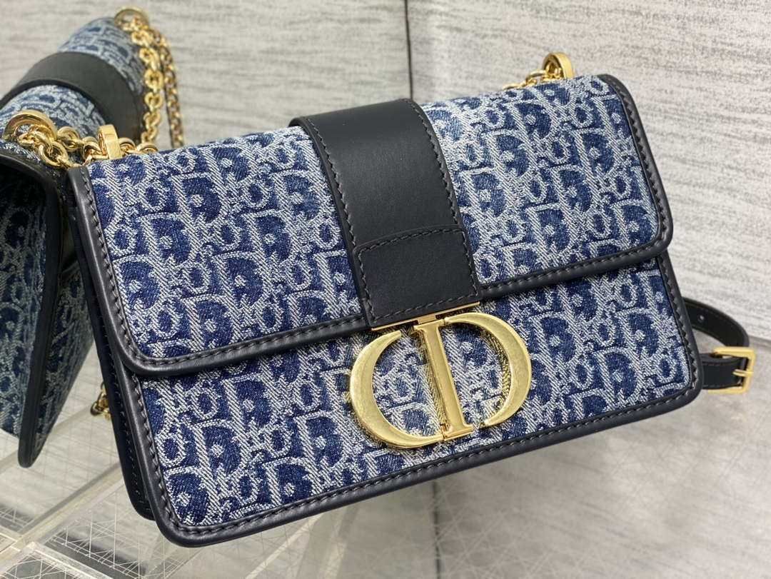 Dior M9334 30 Montaigne Bag with Chain Blue Denim Dior Oblique Jacquard M2021