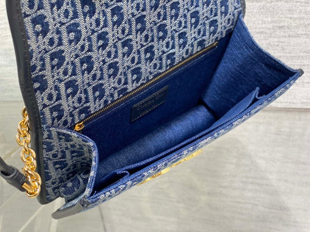 Dior M9334 30 Montaigne Bag with Chain Blue Denim Dior Oblique Jacquard M2021